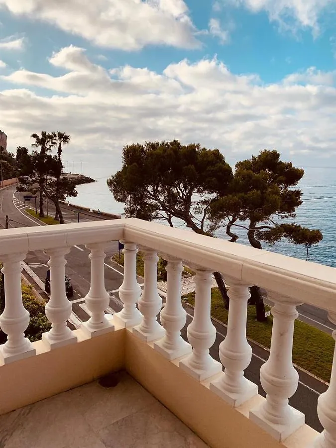 Dolce Vita A La Francaise Menton
