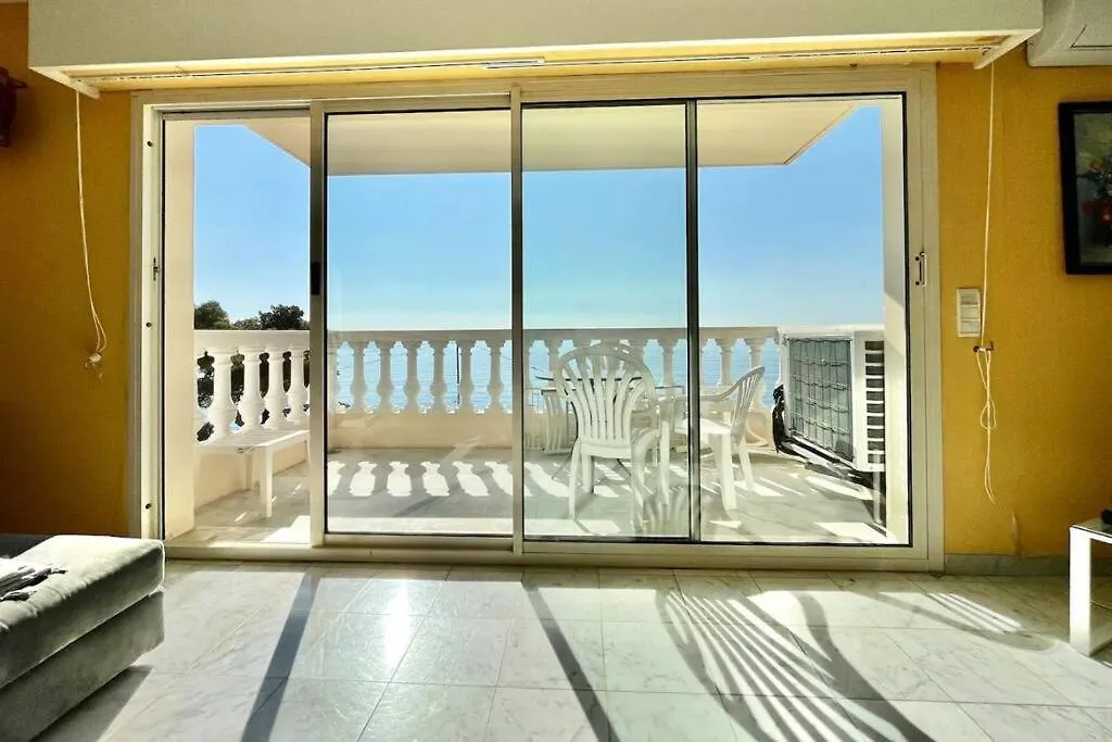 Dolce Vita A La Francaise Menton Apartment