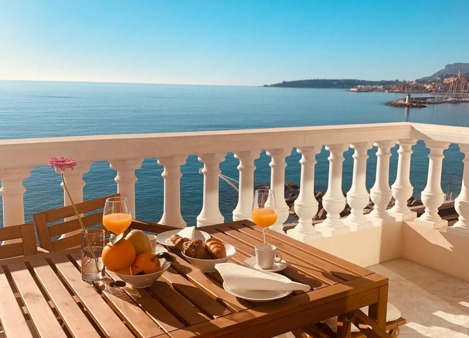 Dolce Vita A La Francaise Menton